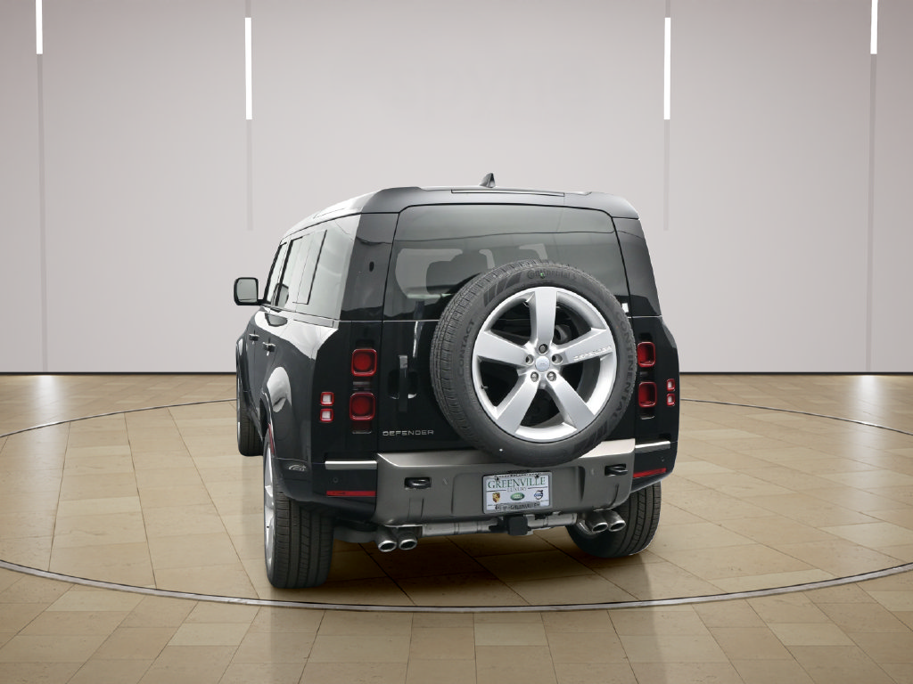 Used 2025 Land Rover Defender 110 X-Dynamic SE AWD/4WD image 20