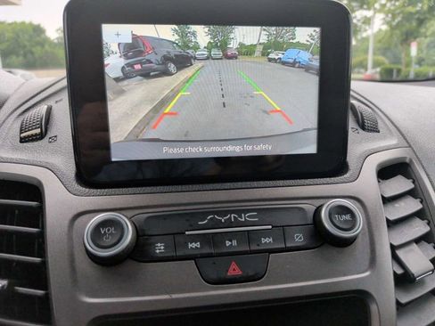 Used 2021 Ford Transit Connect XL FWD image 19