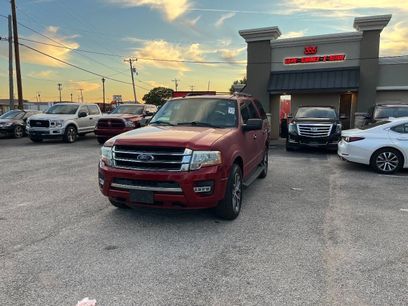 Used 2016 Ford Expedition XLT w/ Equipment Group 202A