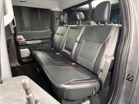 Used 2024 Ford F250 Lariat w/ Tremor Off-Road Package image 21