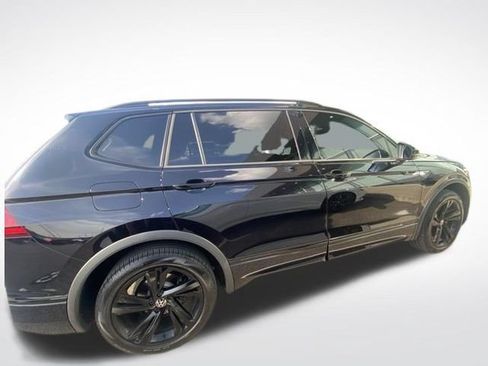 Used 2024 Volkswagen Tiguan SE R-Line FWD image 7