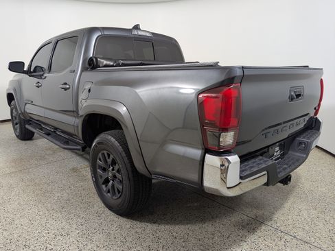 Used 2023 Toyota Tacoma SR5 RWD image 5