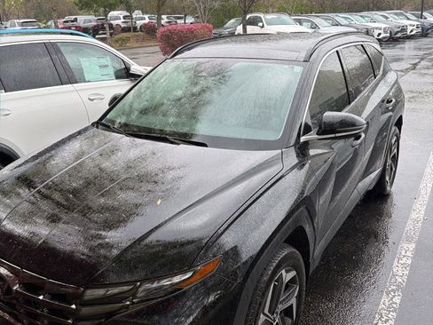 Used 2023 Hyundai Tucson Limited image 1