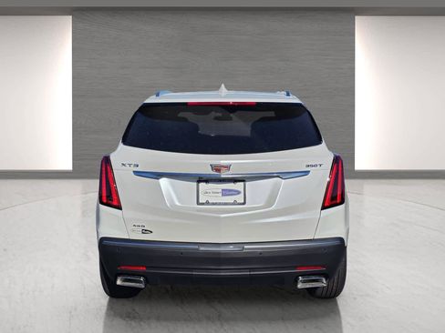 New 2026 Cadillac XT5 Luxury w/ LPO, Floor Liner Package AWD/4WD image 7