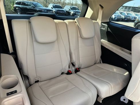 Certified 2024 Mercedes-Benz GLS 450 4MATIC image 41