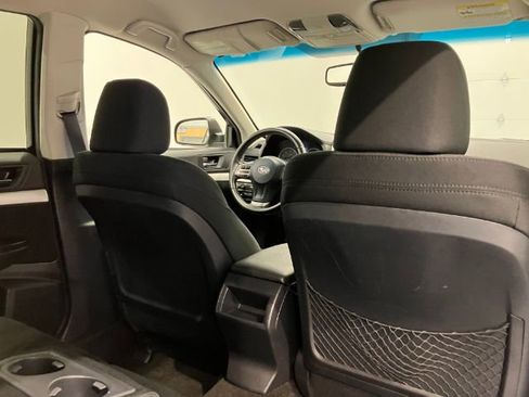 Used 2013 Subaru Outback 2.5i Premium w/ All-Weather Pkg AWD/4WD image 44