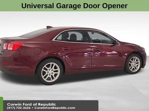 Used 2015 Chevrolet Malibu LT w/ Power Convenience Package image 9