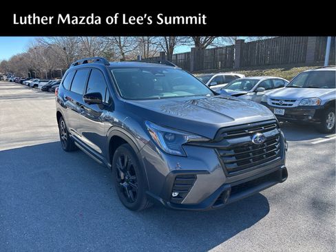 Used 2023 Subaru Ascent Onyx Edition Limited image 1