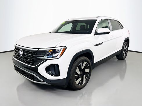 Used 2026 Volkswagen Atlas Cross Sport SE FWD image 10