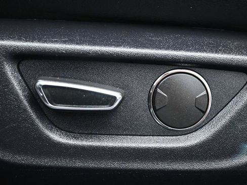 Used 2019 Ford Mustang GT Premium image 13