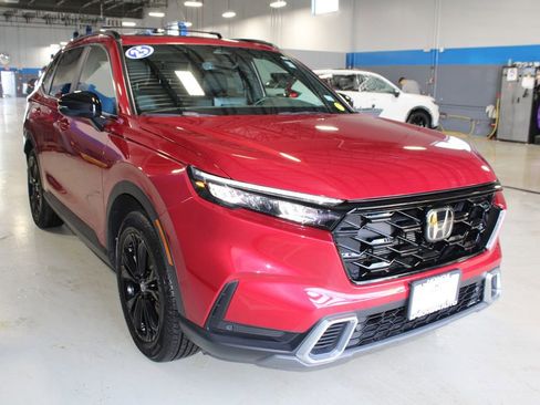 Certified 2025 Honda CR-V Sport Touring image 4