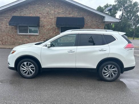 Used 2015 Nissan Rogue SL w/ SL Premium Package AWD/4WD image 10