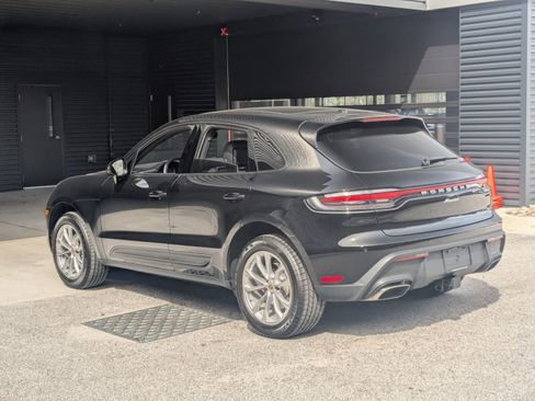Certified 2026 Porsche Macan Turbo AWD/4WD image 3