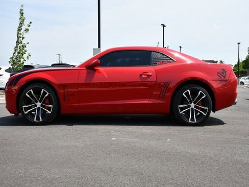 Used 2010 Chevrolet Camaro LT w/ RS Package RWD image 4