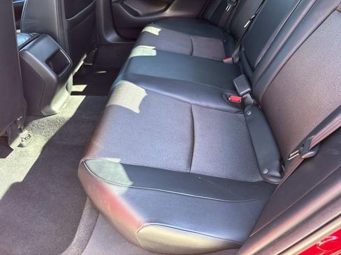 Used 2018 Honda Accord Sport image 16