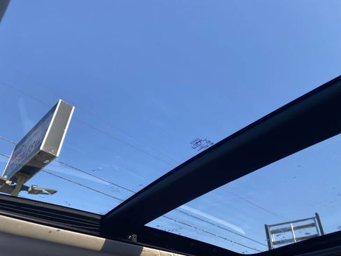 Used 2014 Ford Escape Titanium image 32