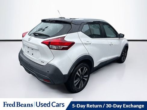 Used 2020 Nissan Kicks SV image 8