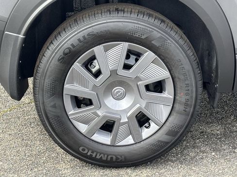 New 2026 Nissan Kicks S FWD image 7