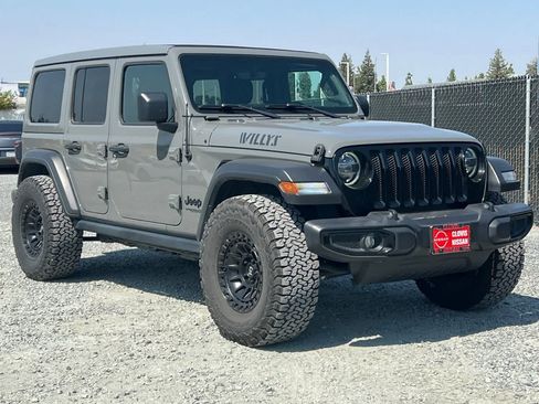 Used 2021 Jeep Wrangler Unlimited Sport AWD/4WD image 10