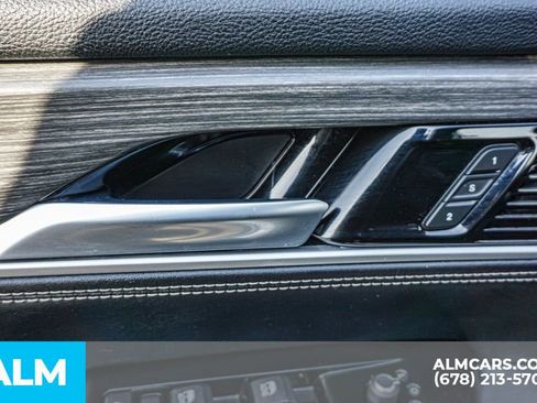 Used 2024 Jeep Wagoneer Series II w/ Flexible Seating Group image 55