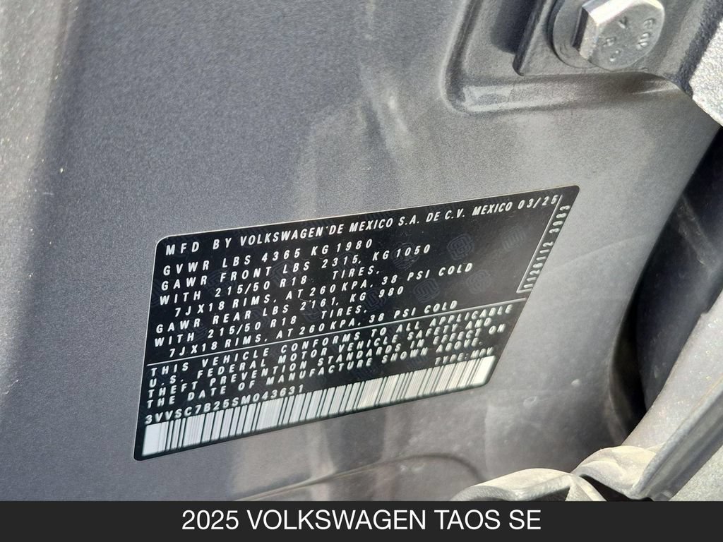 Used 2025 Volkswagen Taos SE FWD image 25