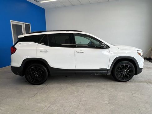 Used 2020 GMC Terrain SLT w/ Preferred Package image 4