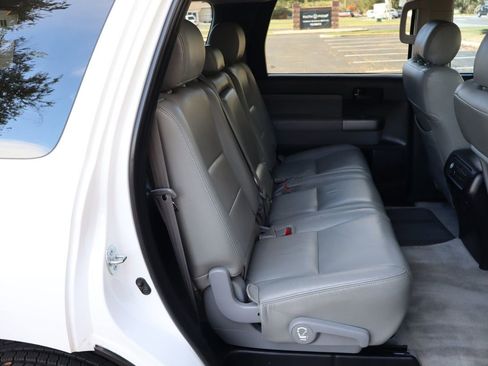 Used 2010 Toyota Sequoia SR5 image 23