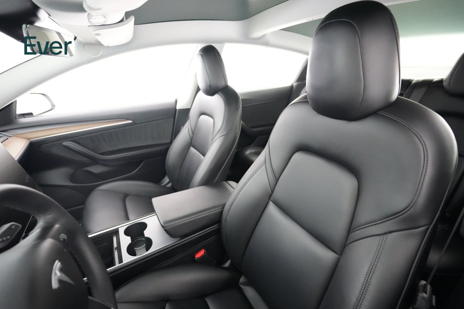 Used 2021 Tesla Model 3 Standard Range Plus RWD image 4