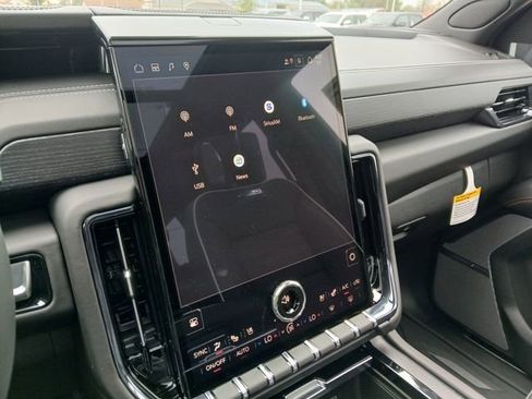 New 2026 GMC Yukon AT4 Ultimate AWD/4WD image 27