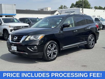 Used 2017 Nissan Pathfinder Platinum w/ Family Entertainment Package