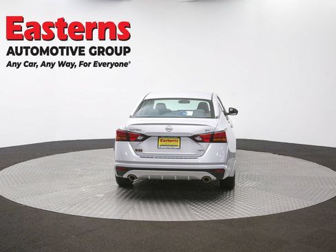 Used 2023 Nissan Altima 2.5 SV w/ SV Premium Package AWD/4WD image 41