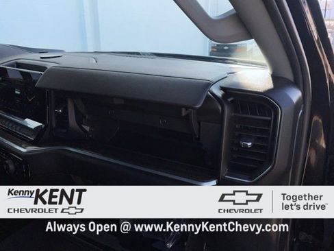 Used 2022 Chevrolet Silverado 1500 LT image 21