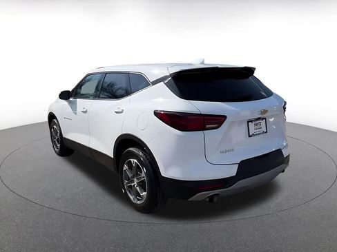 Used 2025 Chevrolet Blazer LT image 11