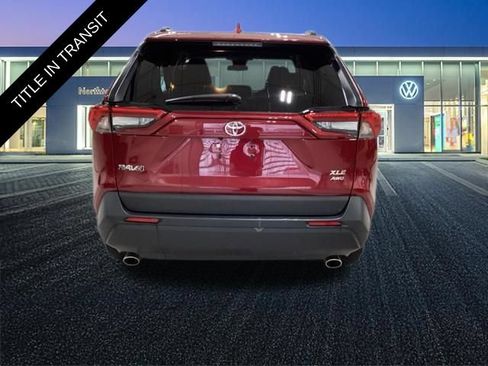 Used 2025 Toyota RAV4 XLE AWD/4WD image 28