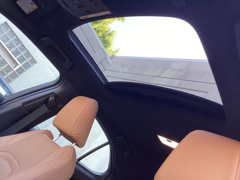 Used 2024 Lexus UX 250h AWD w/ Premium Package image 19