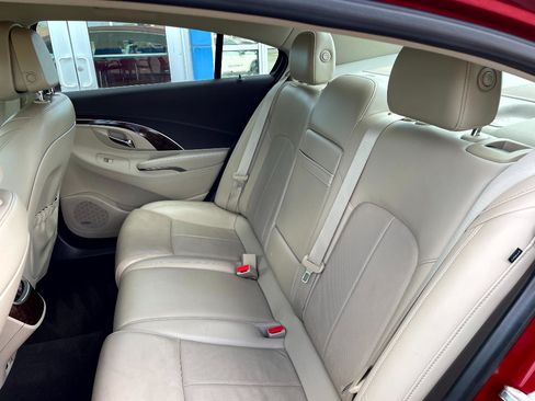Used 2014 Buick LaCrosse Premium w/ Driver Confidence Package FWD image 10