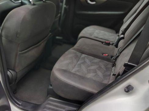 Used 2016 Nissan Rogue S image 12