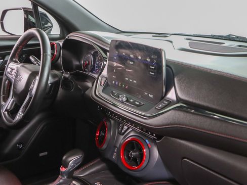 Used 2023 Chevrolet Blazer RS w/ Enhanced Convenience Package image 27