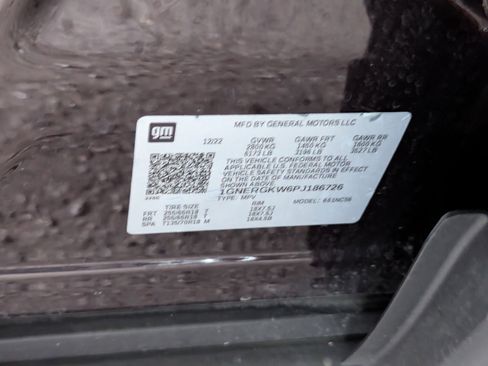 Used 2023 Chevrolet Traverse LT image 34