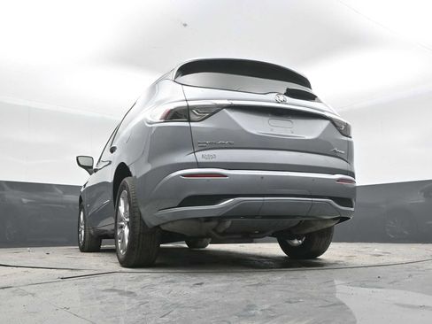Used 2024 Buick Enclave Avenir image 32