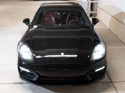 Certified 2022 Porsche Panamera 4S AWD/4WD image 6