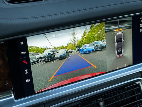 Certified 2023 Porsche Panamera AWD/4WD image 37