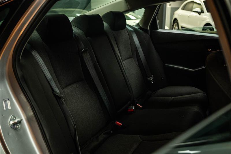 Used 2023 Honda Accord LX image 11