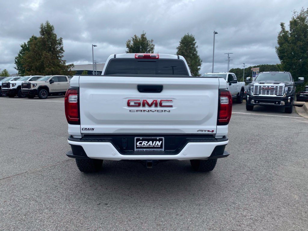Used 2025 GMC Canyon AT4 AWD/4WD image 7