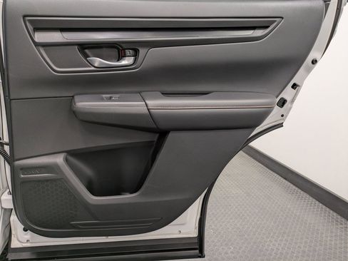 Used 2024 Honda CR-V Sport image 25