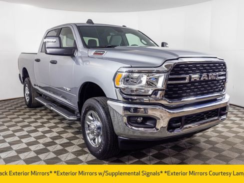 Used 2024 RAM 2500 Big Horn w/ Bed Utility Group image 11