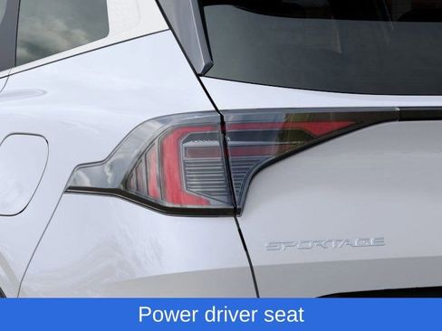 New 2026 Kia Sportage EX image 12