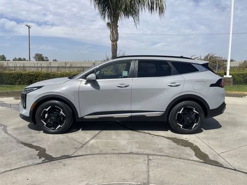 Used 2026 Kia Sportage EX w/ EX Panorama Roof Package FWD image 5