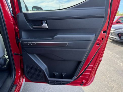 New 2025 Toyota Tacoma TRD Off-Road image 27