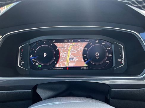 Used 2021 Volkswagen Tiguan SEL Premium R-Line image 22